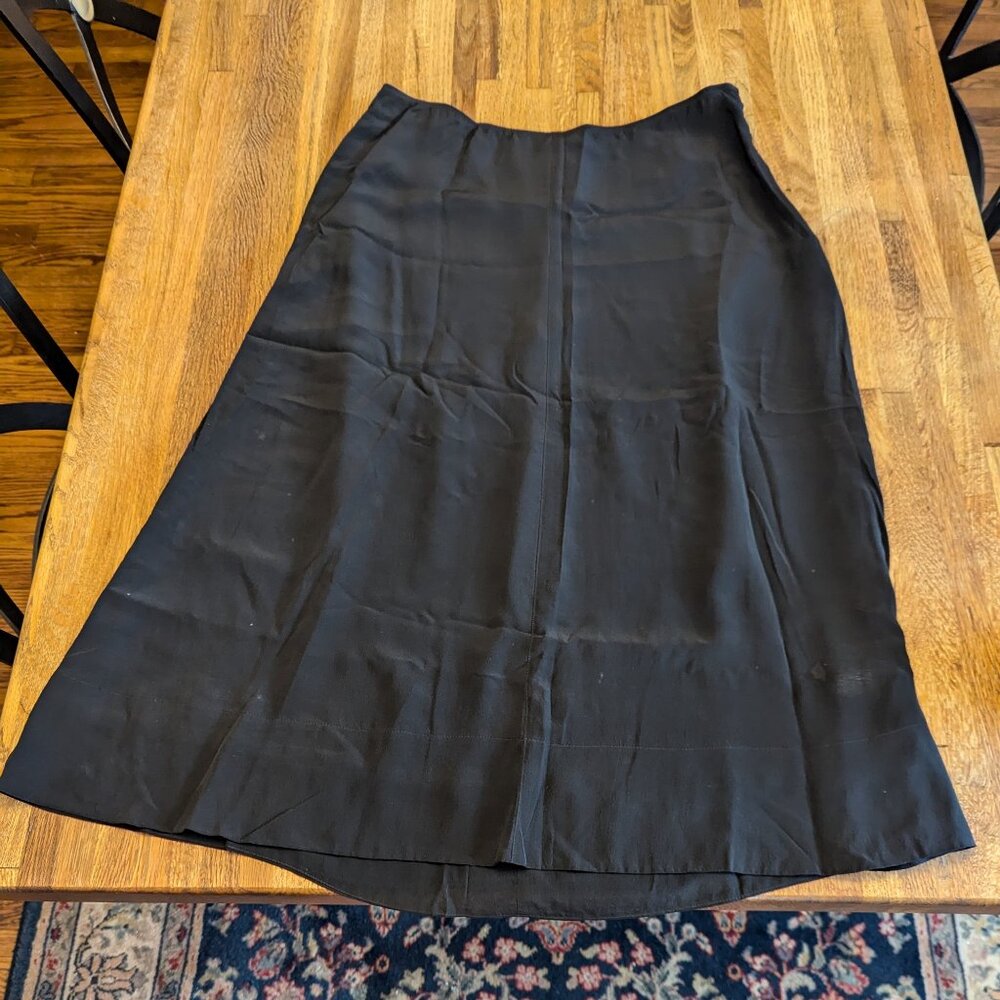 100 % Silk Black Mid-Calf Professional Skirt Eileen Fisher Size Medium